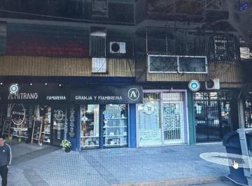 Local comercial de 1 ambiente, Villa Urquiza · Excelente Local en Villa Urquiza - Av Triunvirato