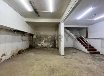 Local comercial · 74m² · Venta de Local Comercial con Subsuelo en Ubicación Estratégica | Paraguay 1303