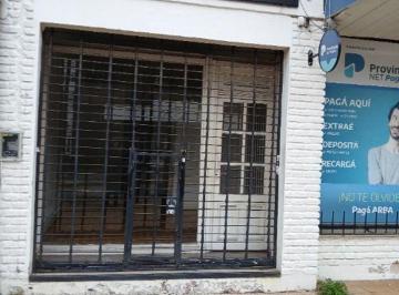 Local comercial , Avellaneda · Alquiler Local de 3 X9 m a m. Las Floreshonorarios y Mes Depto Se Pueden Abonar en Dos Veces