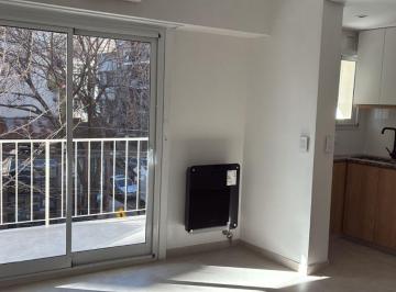 Departamento de 3 ambientes, Caballito · Excelente Departamento 3 Ambientes en Caballito!