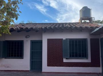 Casa de 3 ambientes, Ciudad de Mendoza · Casa en Venta – Barrio Aeronáutico, Las Heras (Oportunidad de Inversión con Renta Activa)