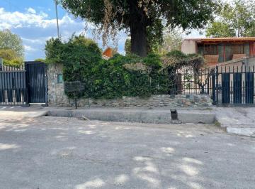 Casa · 330m² · 3 Dormitorios · 2 Cocheras · Casa en Carrodilla La Puntilla