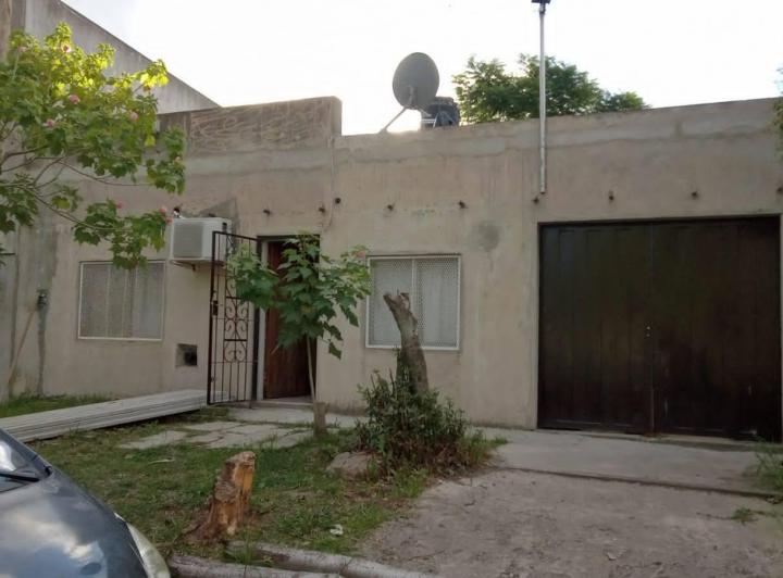 Casa · 80m² · 2 Ambientes · 1 Cochera