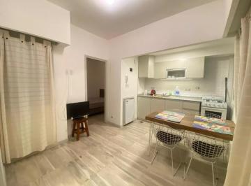 Departamento · 27m² · 2 Ambientes · Departamento 2 Ambientes Reciclado en Plaza Colon