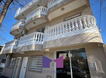 Casa de 1 ambiente, La Matanza · Depto. 2 Amb. Al Fte. 2º Piso Escalera - U$s 45.000.
