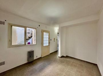 PH · 33m² · 2 Ambientes · PH en Venta - Calle 65 Entre 28 y 29