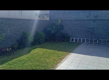 PH de 3 ambientes, Mataderos · PH 3 Amb. con Patio y Jardín en P. B Reciclado a Nuevo. Corvalán Al 2100, Mataderos.