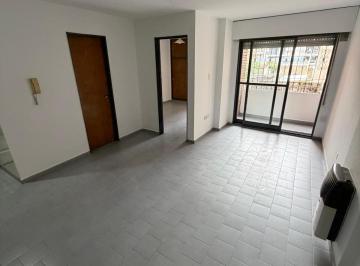 Departamento · 45m² · 2 Ambientes · Alquilo Departamento de 1 Dormitorio en Av Pueyrredon 73 a m de Plaza España en Nueva Cordoba
