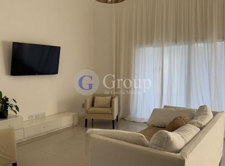 Casa · 236m² · 6 Ambientes · 1 Cochera
