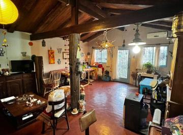Casa de 2 ambientes, Unquillo · Casa en Venta en Cabana – Unquillo con Fondo a Rio