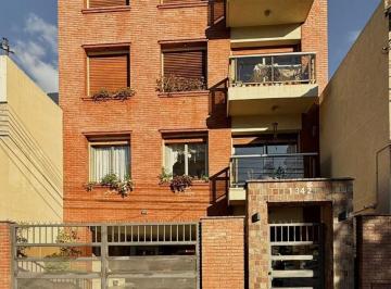 Departamento · 79m² · 3 Ambientes · 1 Cochera · Departamento en Venta en Haedo 3 Ambientes con Cochera