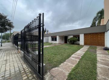 Oficina comercial · 200m² · 8 Ambientes · Oficina en Alquiler Comercial Cerro de Las Rosas