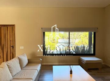 Casa · 270m² · 5 Ambientes · 1 Cochera · Casa en Venta Costa Esmeralda