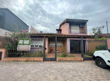 NFX-NFX-91_2 · Casa en Venta en Villa Luzuriaga