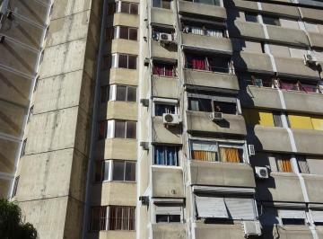 Departamento · 53m² · 3 Ambientes · Depatamento en Venta de 3 Ambientes en Lugano 1 y 2 con Quincho Compartido