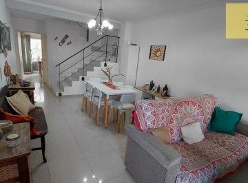 PH · 65m² · 5 Ambientes · 1 Cochera · Venta Triplex 5 Amb Tres Plantas Cochera Apto Crédito Tigre Centro ¡No Existe!