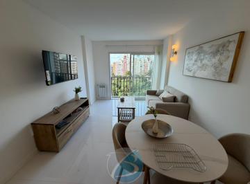 Departamento · 43m² · 2 Ambientes · 2 Ambientes a La Calle con Balcón Frances