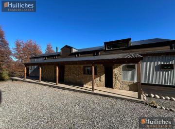 Casa · 480m² · 7 Ambientes · Inmensa Casa en Valle Escondido