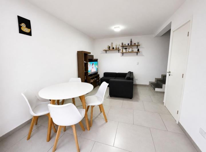 Casa · 82m² · 3 Ambientes · 1 Cochera