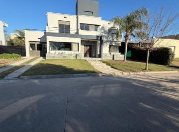 Foto · Casa en Alquiler Valle Escondido Las Terrazas 4 D Ppal en Suite Quincho Pileta