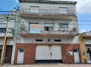 NFX-NFX-95_2 · Casa en Venta en Ramos Mejía