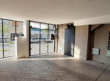 Garage · 21m² · 1 Cochera · Venta Cochera en Planta Baja en Caseros