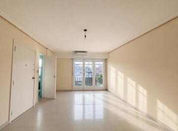Departamento · 60m² · 3 Ambientes · Venta Departamento 3 Ambientes en Floresta Baulera