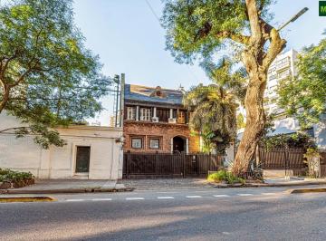Casa · 287m² · 5 Ambientes · 2 Cocheras · Casa 5 Ambientes | Venta Belgrano | Jardín Pileta 2 Cocheras