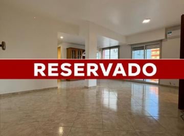 Departamento · 62m² · 3 Ambientes · 1 Cochera · Barrio Parque - Departamento 3 Ambientes Amplio con Balcon y Cochera