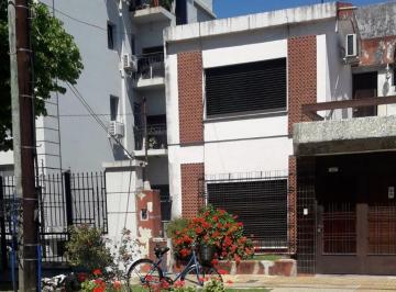 Casa · 113m² · 4 Ambientes · 1 Cochera · Casa 4 Amb en Venta en La Mejor Zona Ituzaingó Nor