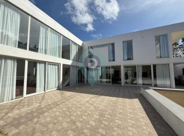 Casa · 342m² · 3 Ambientes · 14 Cocheras · Analiza Permutas - Rumenco Los Tilos - Financiacion