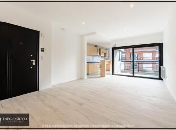 Departamento · 107m² · 3 Ambientes · 1 Cochera · Semipiso de 3 Amb. en Dúplex con Terraza Propia y Cochera
