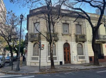 Casa · 150m² · 7 Ambientes · Casa Para Uso Profesional en Alquiler