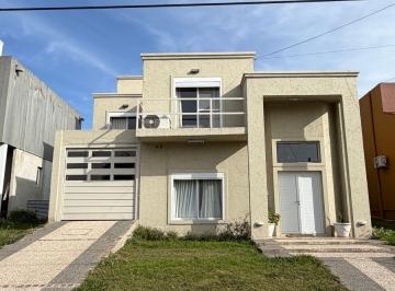 Casa de 5 ambientes, La Calera · La Estanzuela - Casa de 3 Dorm. en Venta