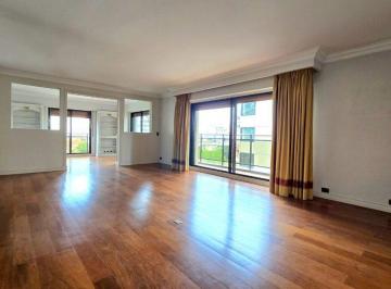 Departamento · 252m² · 5 Ambientes · 1 Cochera · Venta Departamento Semipiso 5 Ambientes en Retiro