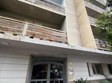 Departamento · 60m² · 3 Ambientes · Santilli - Loria 185 2º D Lomas de Zamora