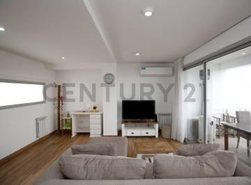 Departamento · 108m² · 4 Ambientes · 1 Cochera · Departamento en Venta en La Plata de 3 Dorm. con Cochera