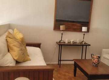 Departamento · 50m² · 2 Ambientes · Departamento en Recoleta