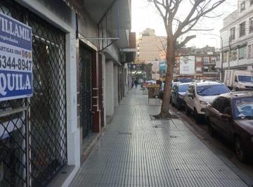Local comercial , Mataderos · # Mira Esto # Local # 50 m² # Gas # 2 Baños # Deposito # a 50 m Alberdi