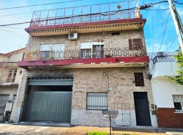 PH · 104m² · 4 Ambientes · PH en Venta en Ramos Mejia