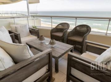 Departamento · 30m² · 3 Dormitorios · 1 Cochera · Departamento en Torre Lobos, 3 D