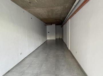 Local comercial · 43m² · 1 Ambiente · Local en Construcción. 43 m. Alsina 2128. Congreso.