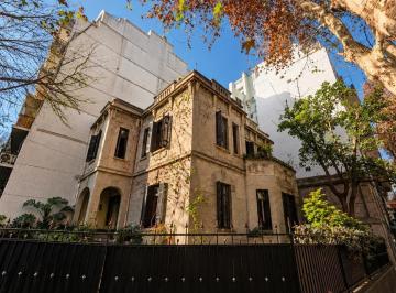 Local comercial · 381m² · 6 Ambientes · 2 Cocheras · Importante Inmueble Comercial en Palermo