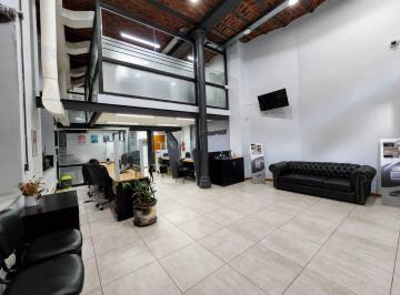 Oficina comercial · 260m² · 4 Ambientes · Venta Oficina con Entrada Independiente en Pasaje de La Piedad