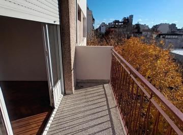 Departamento · 84m² · 3 Ambientes · Departamento de 3 Ambientes con Dependencia y Balcón