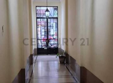 Departamento · 79m² · 3 Ambientes · Departamento de Estilo Muy Luminoso 3 Amb C/dependencia en Palermo, Al Frente, en Esquina. Vista Abi