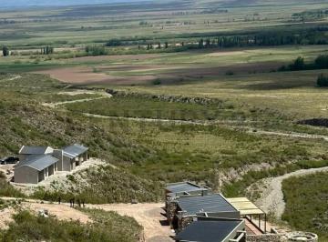 Casa · 275m² · 5 Ambientes · Century 21 López Vende 3 Propiedades en El Durazno, La Carrera, Tupungato, Valle de Uco