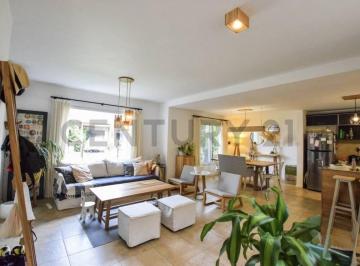 Casa · 117m² · 5 Ambientes · 1 Cochera · Dúplex en Venta – Homes Portezuelo, Nordelta | Amplio Jardín en Esquina | 5 Ambientes (Con Renta)