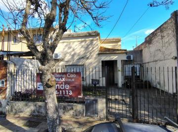 Casa de 3 ambientes, San Fernando · Casa 3 Amb. a Refaccionar en Venta en Hermosa Zona de Victoria.