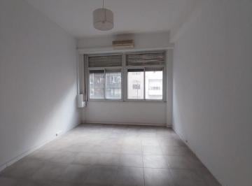 Departamento de 1 ambiente, Recoleta · Alquiler Departamento 1 1/2 Ambiente Frente Luminoso Av Pueyrredon y Guido 40 m